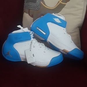 Jordans 1.5 Carmelo